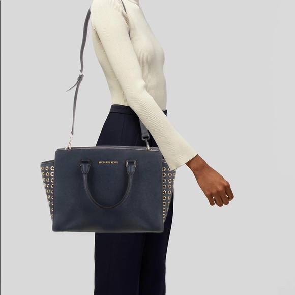 Michael Kors Selma Handbag - Picture 1 of 4